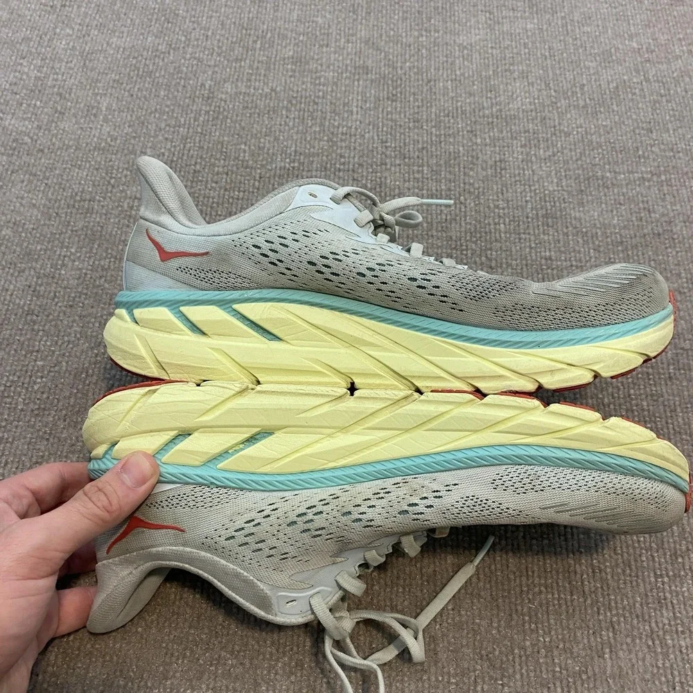 Hoka One One Clifton 7 Running Shoes Womens Size 11 Gray Cushioned 1110509 MMHC‎